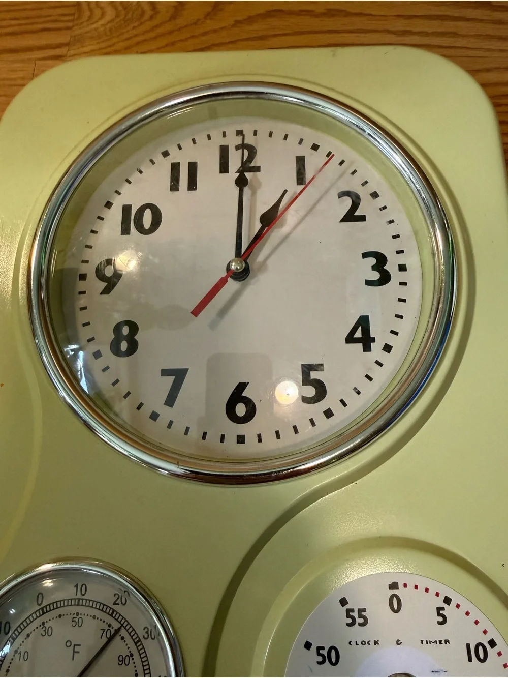 Vintage retro Kitchen Wall Clock With Timer